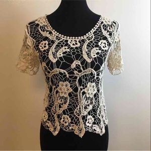 Elegant knitted top
