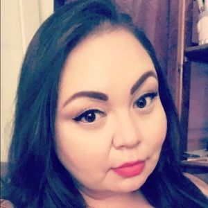 Meet your Posher, Kathleen