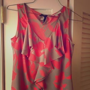 Cute top Loft size small