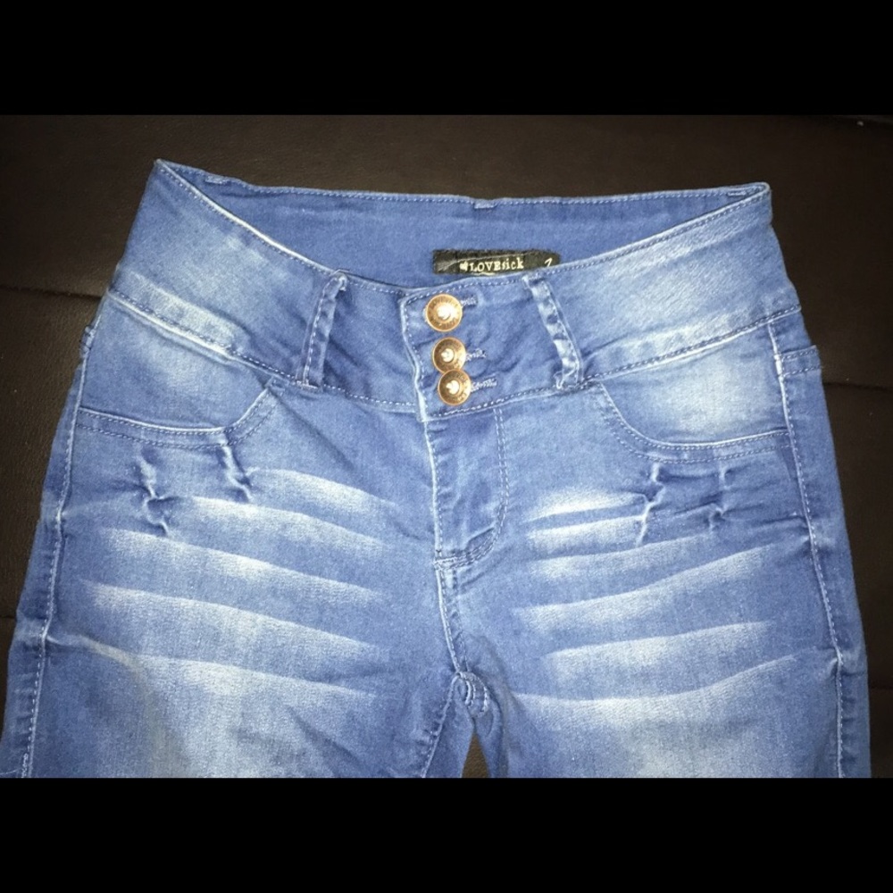 NWOT Lovesick Jeans Size 1