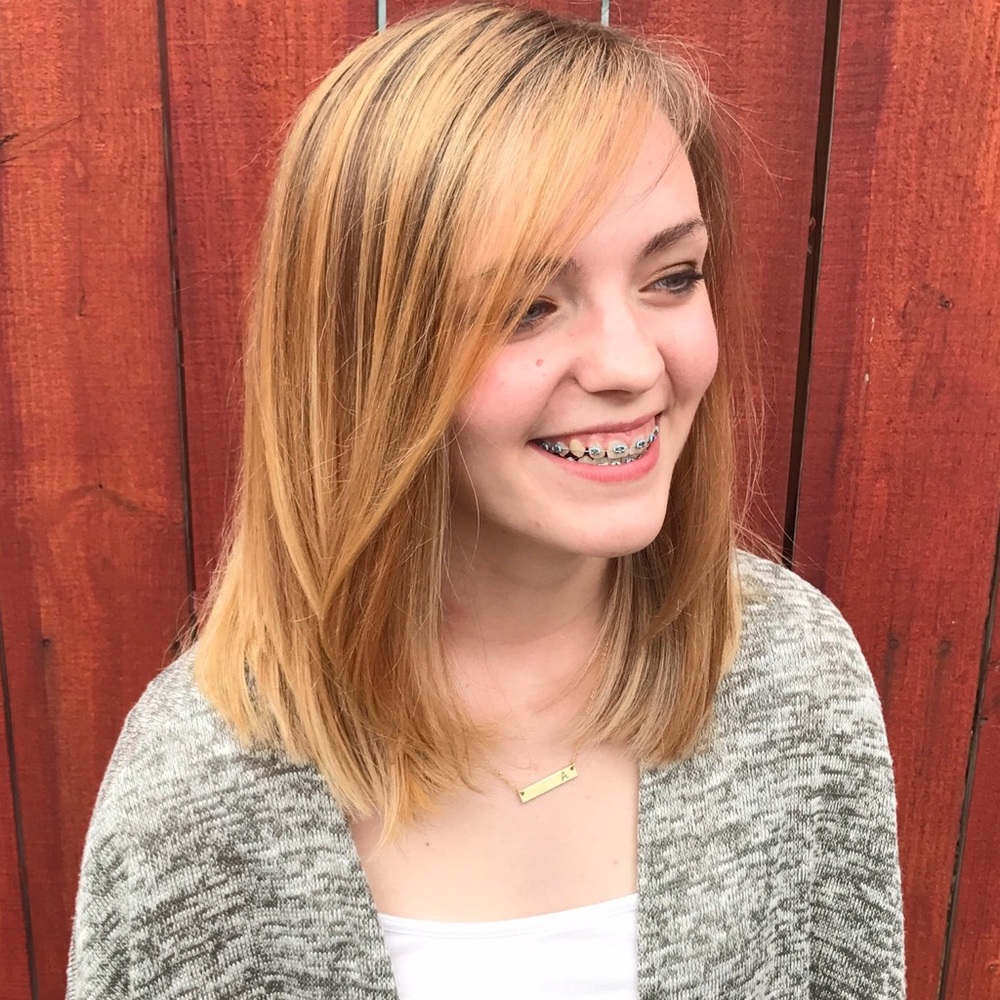 Meet your Posher, Alexis