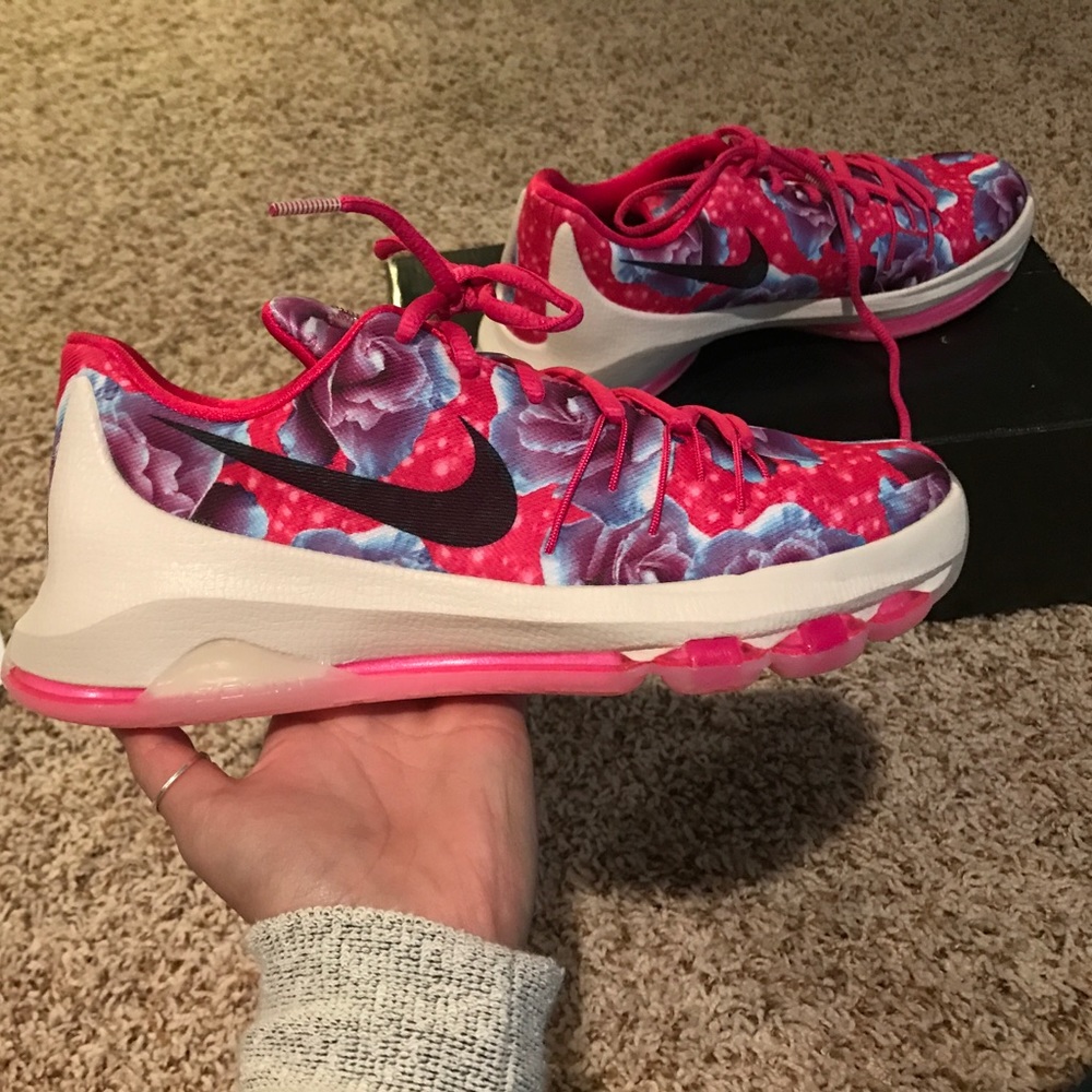 KD 8 Aunt Pearls