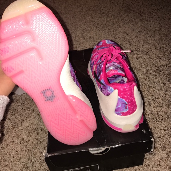 KD 8 Aunt Pearls - Picture 3 of 4