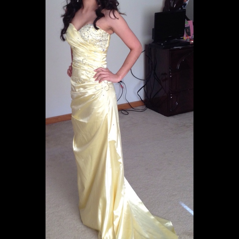 Prom dress