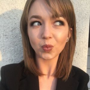 Meet your Posher, Nicole