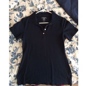 Dark blue collared short sleeve shirt