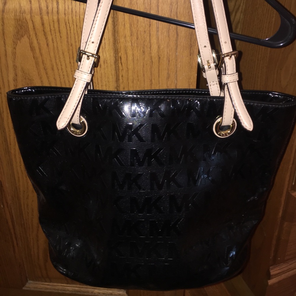 MK purse