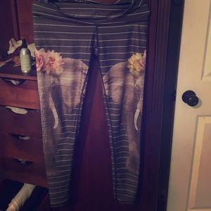Teeki elephant leggings