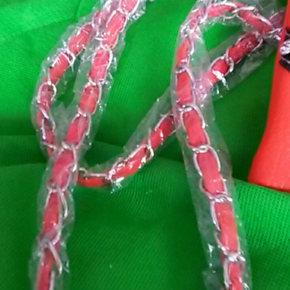 Crossbody - Picture 2 of 8