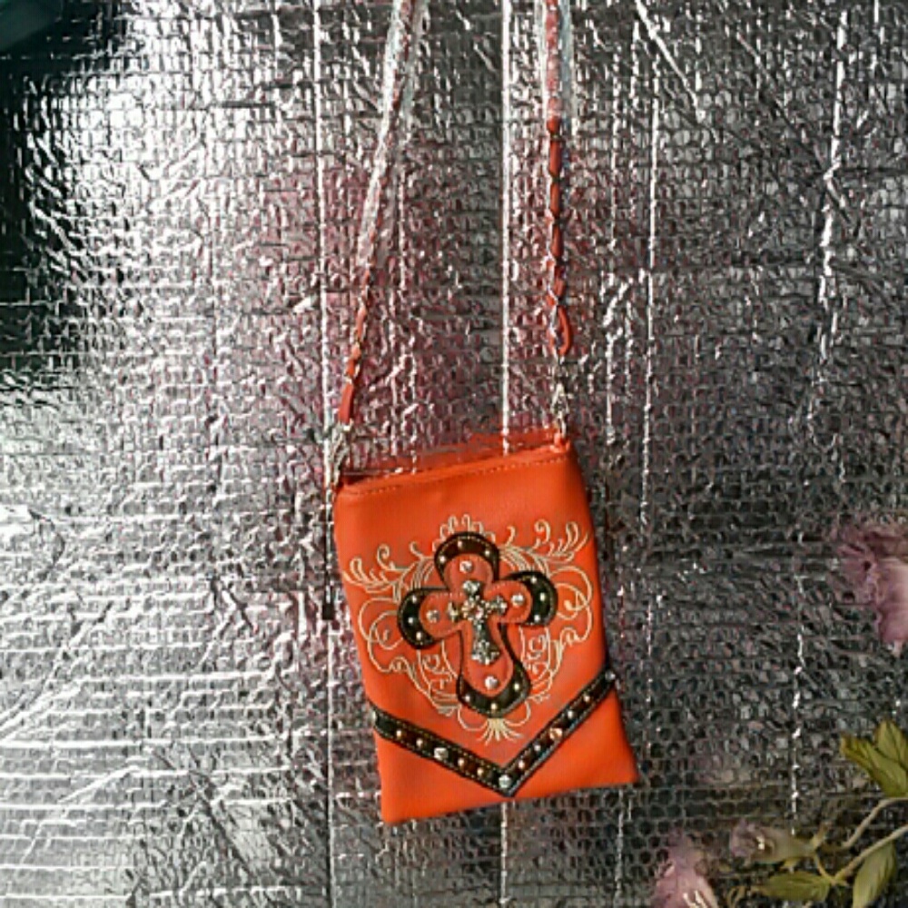 Crossbody - Picture 5 of 8