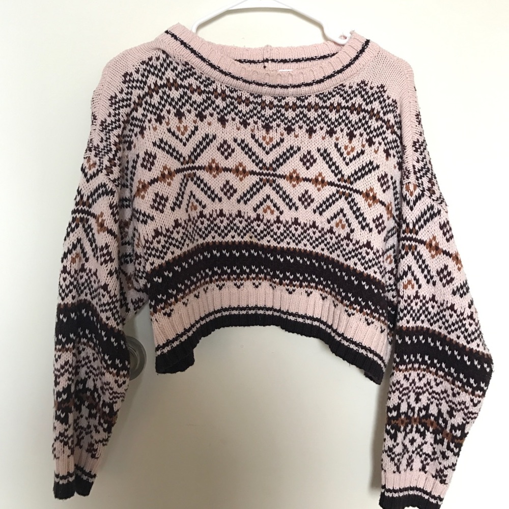 Urban outfitters crop sweater