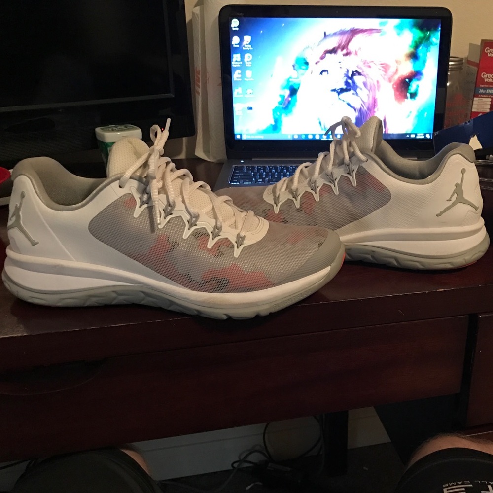 Jordan trainers