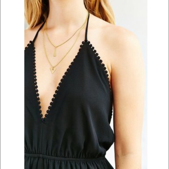 UO NWT circle trim halter romper - Picture 4 of 8