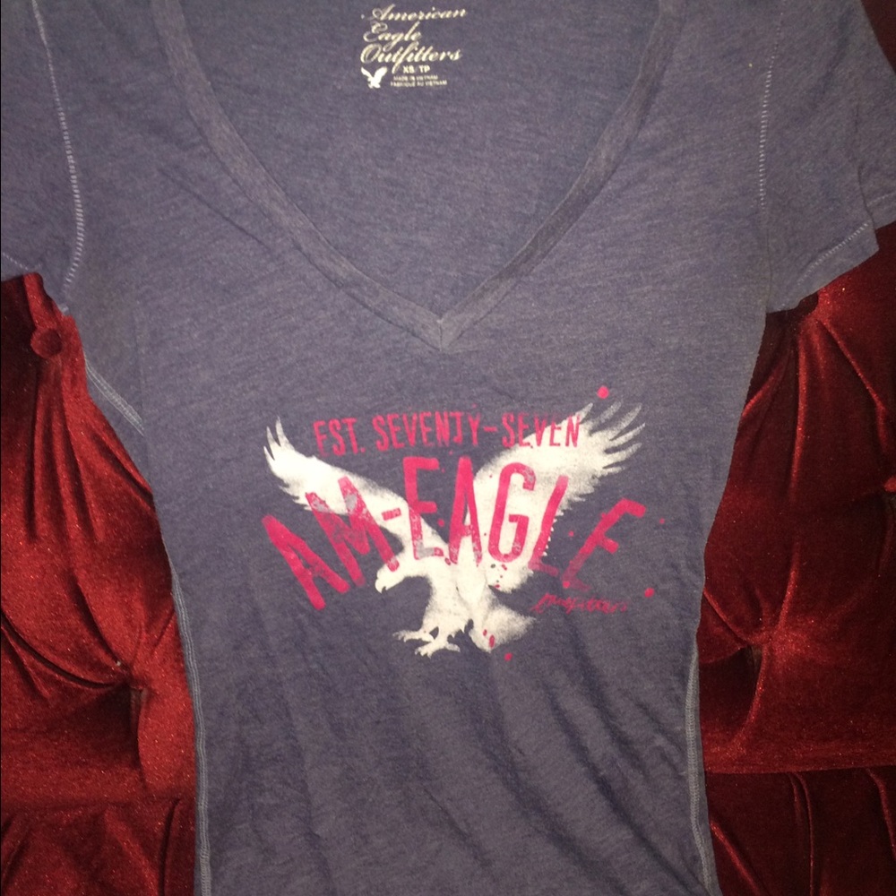 American eagle tee shirt