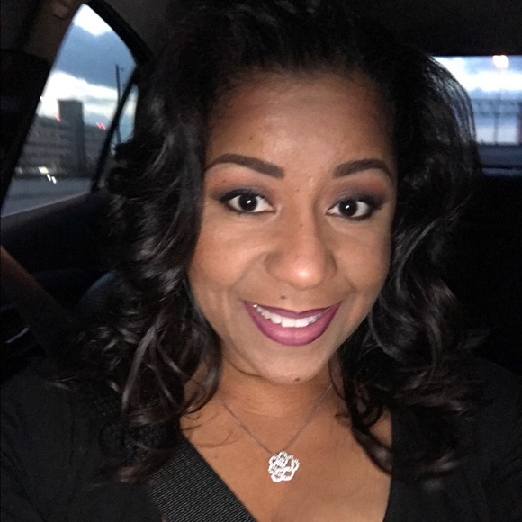 Meet your Posher, Bridgette - Picture 1 of 1