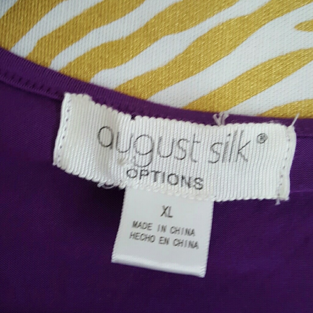 Ladies Top - Picture 2 of 3