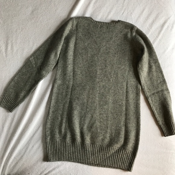 Stella McCartney Kids Sweaters - Stella McCartney for GAP kids tiger 3/4 sweater. Stella McCartney Kids Sweaters - Stella McCartney for GAP kids tiger 3/4 sweater.