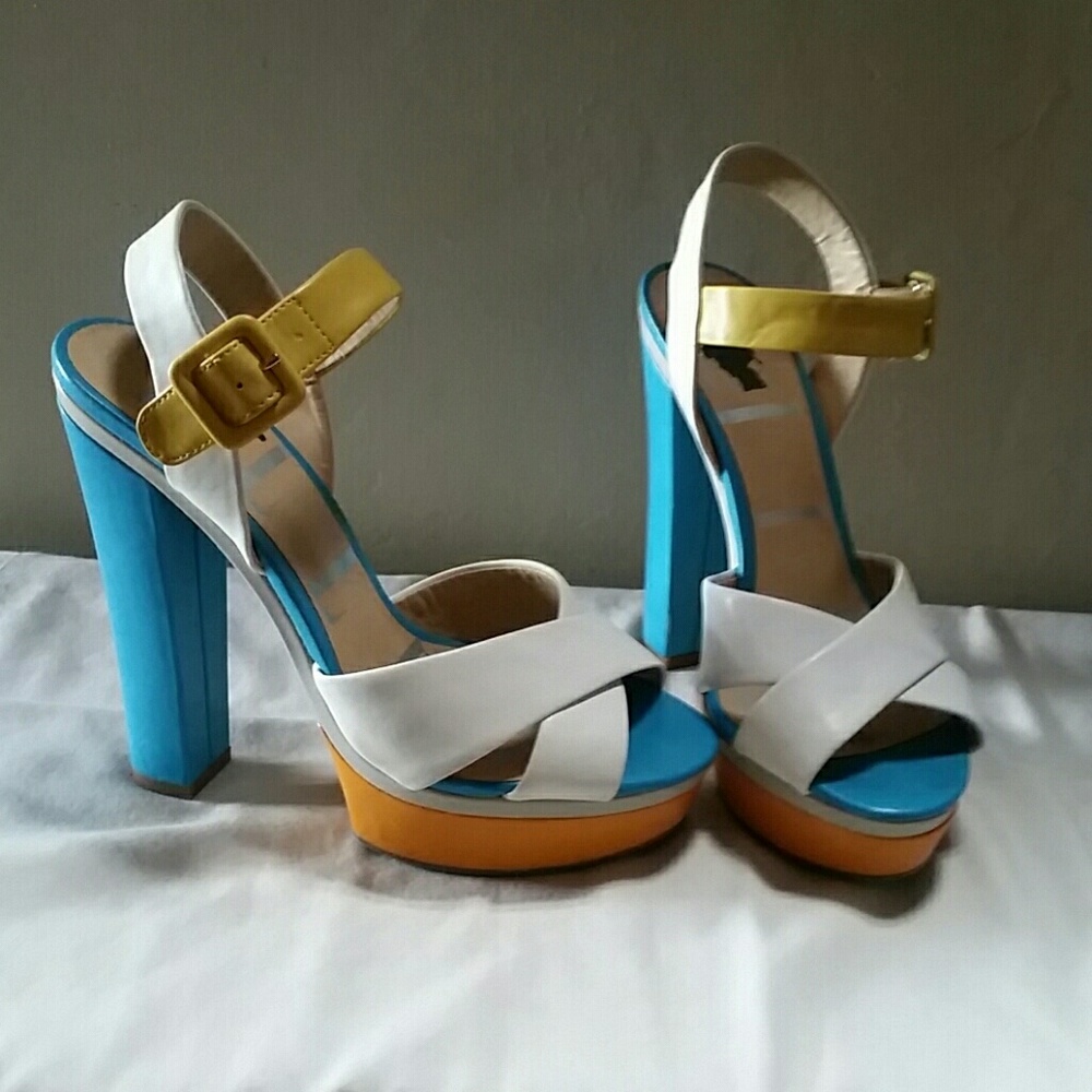 ELLE color block platform sandals
