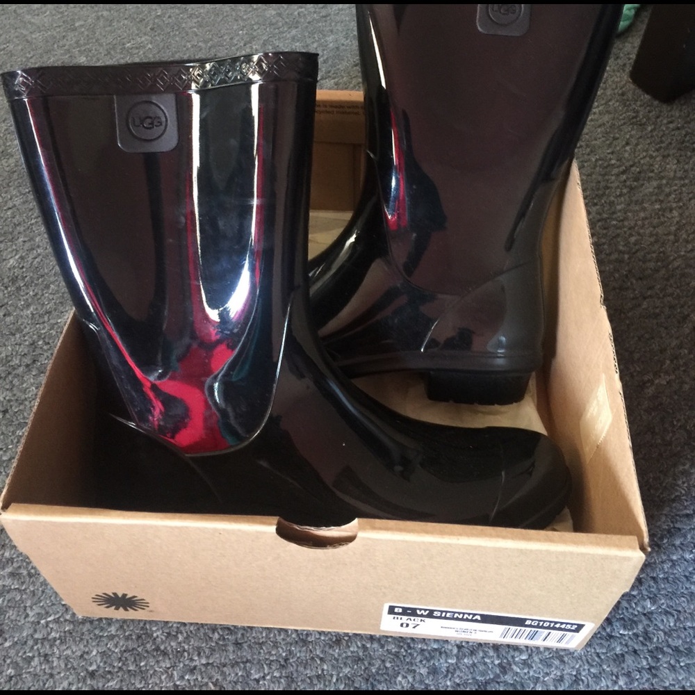 Black UGG rain boots
