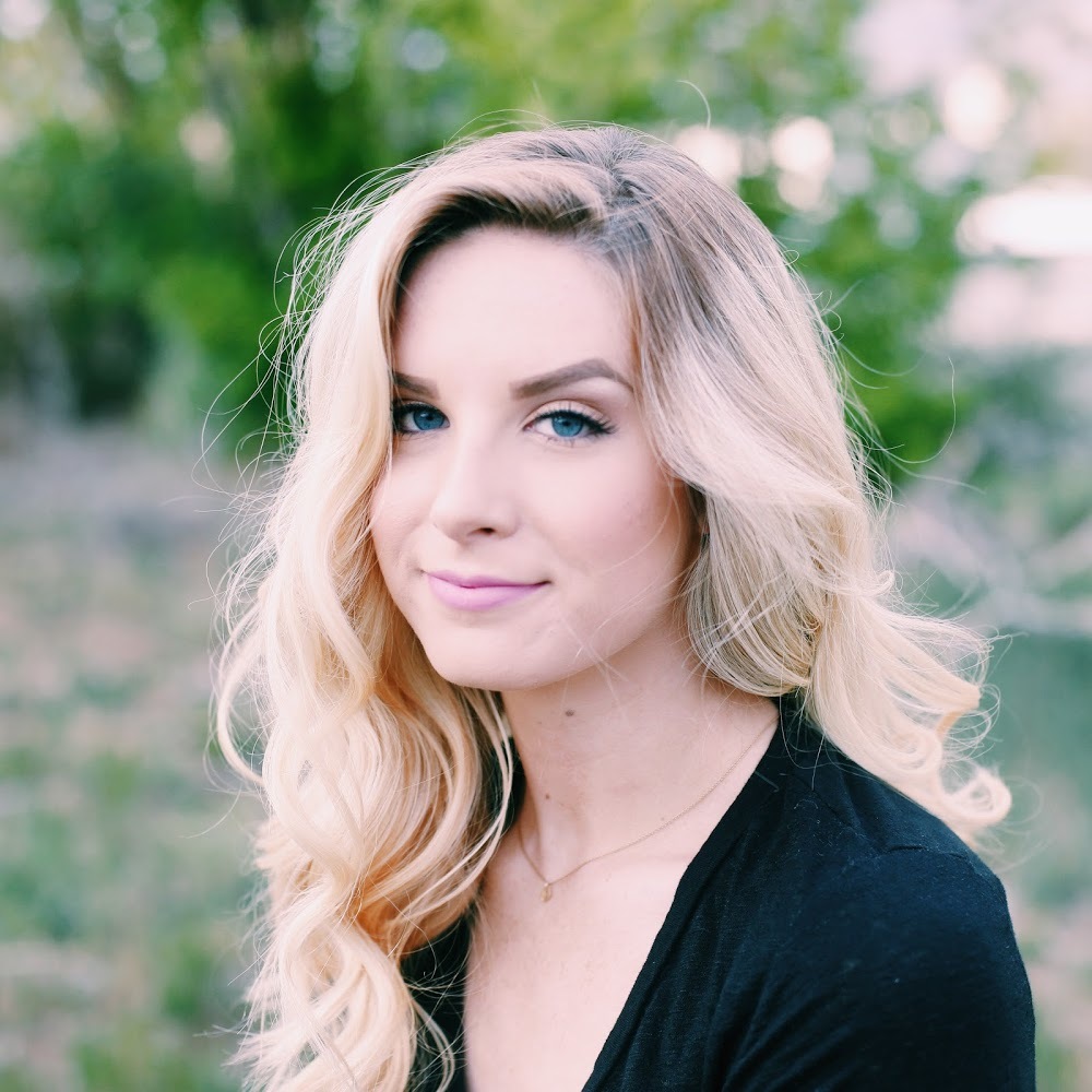 Meet your Posher, Emilee