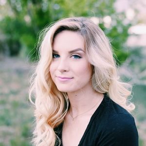 Meet your Posher, Emilee