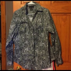 Antique lace look button down