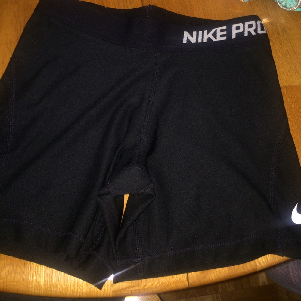 Nike pro shorts worn once