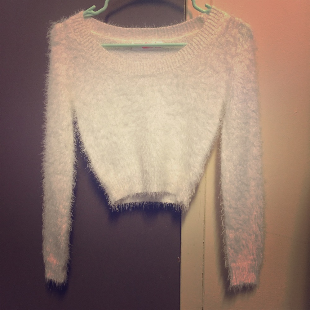 AA fuzzy white crop top NWOT