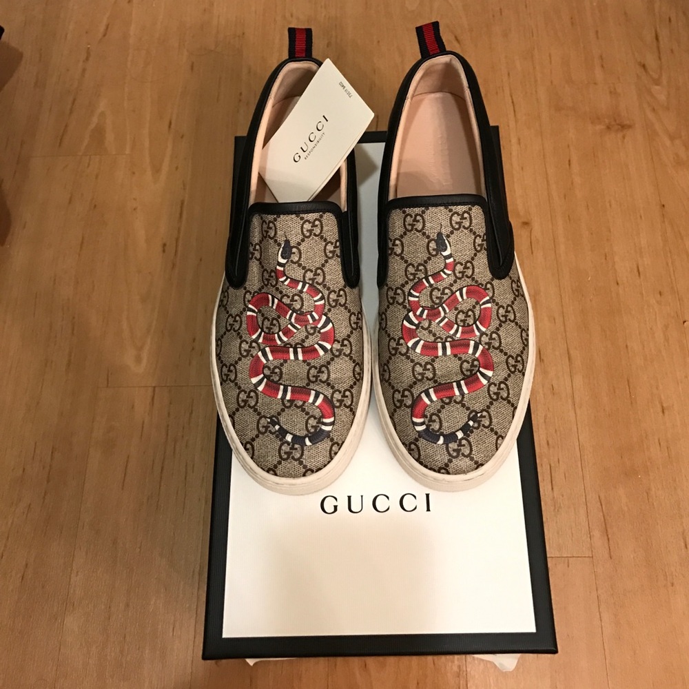 Gucci snake print slip-on sneaker