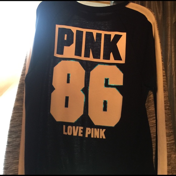 VS pink sweater - Picture 2 of 2