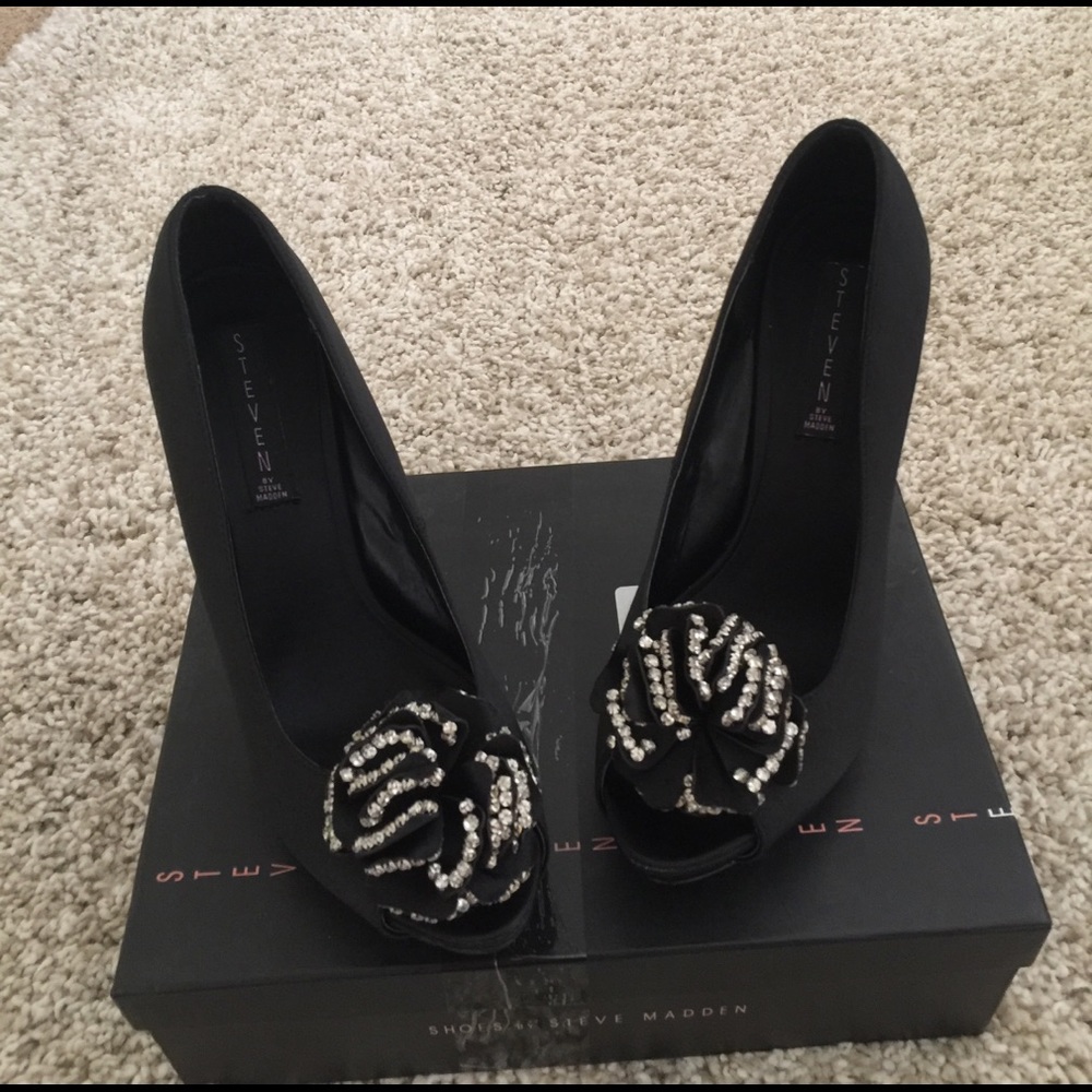 👠✨ STEVE MADDEN platform heels ✨👠 - Picture 5 of 5
