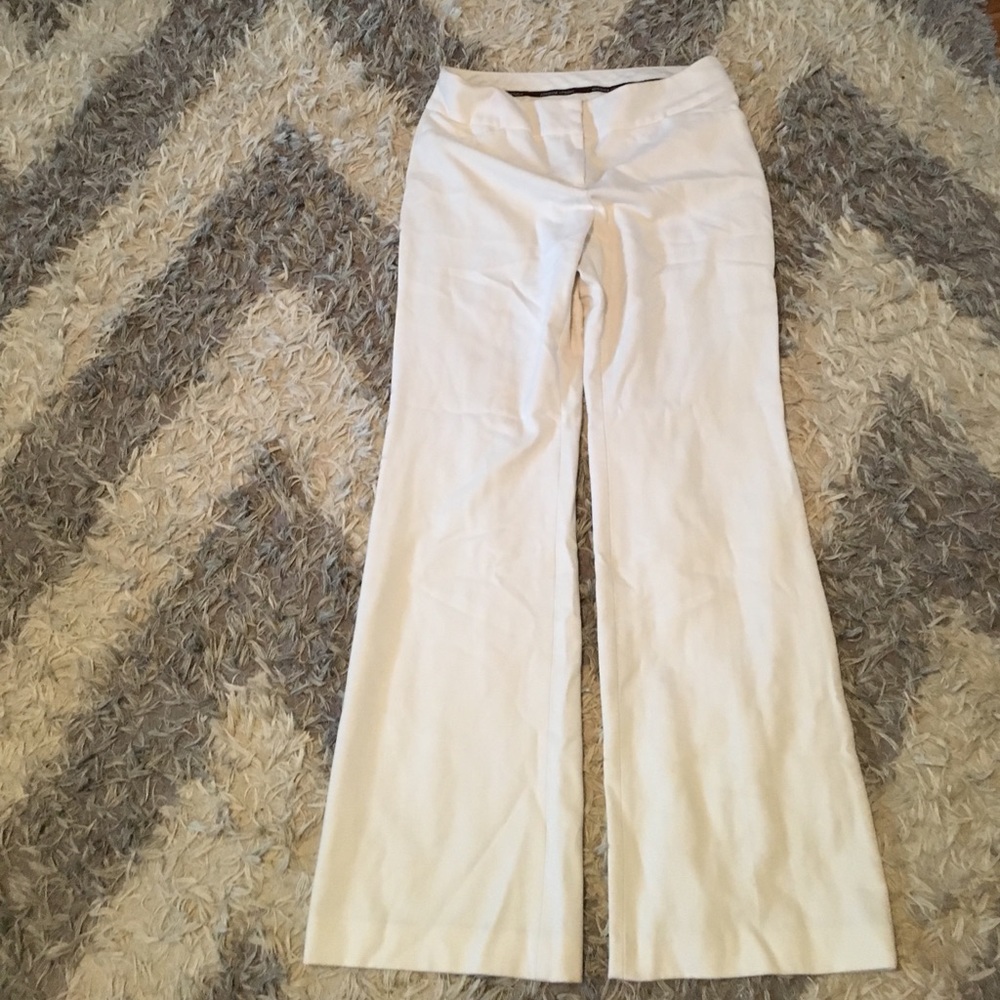 Adrienne Vittadini white pants