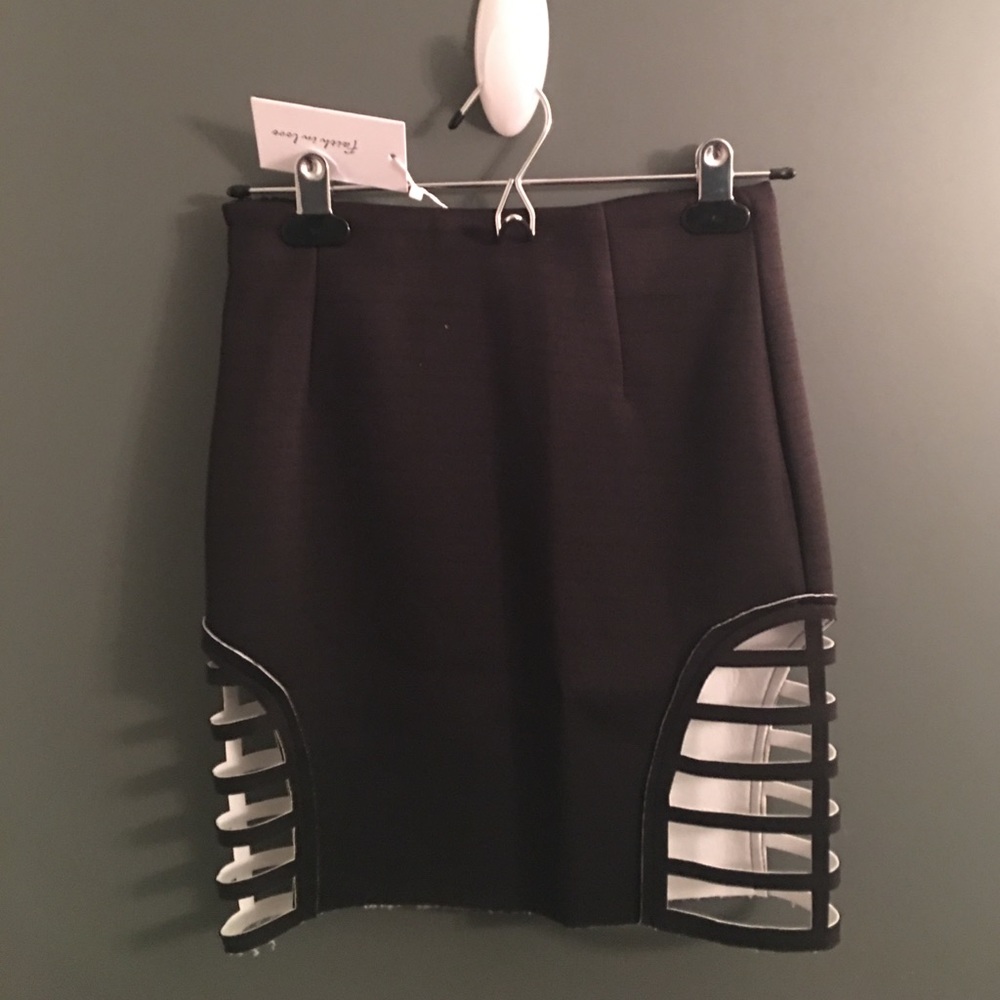 Side cutout hiwaisted scuba skirt