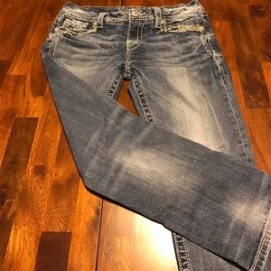 Miss Me Easy cropped jean!!