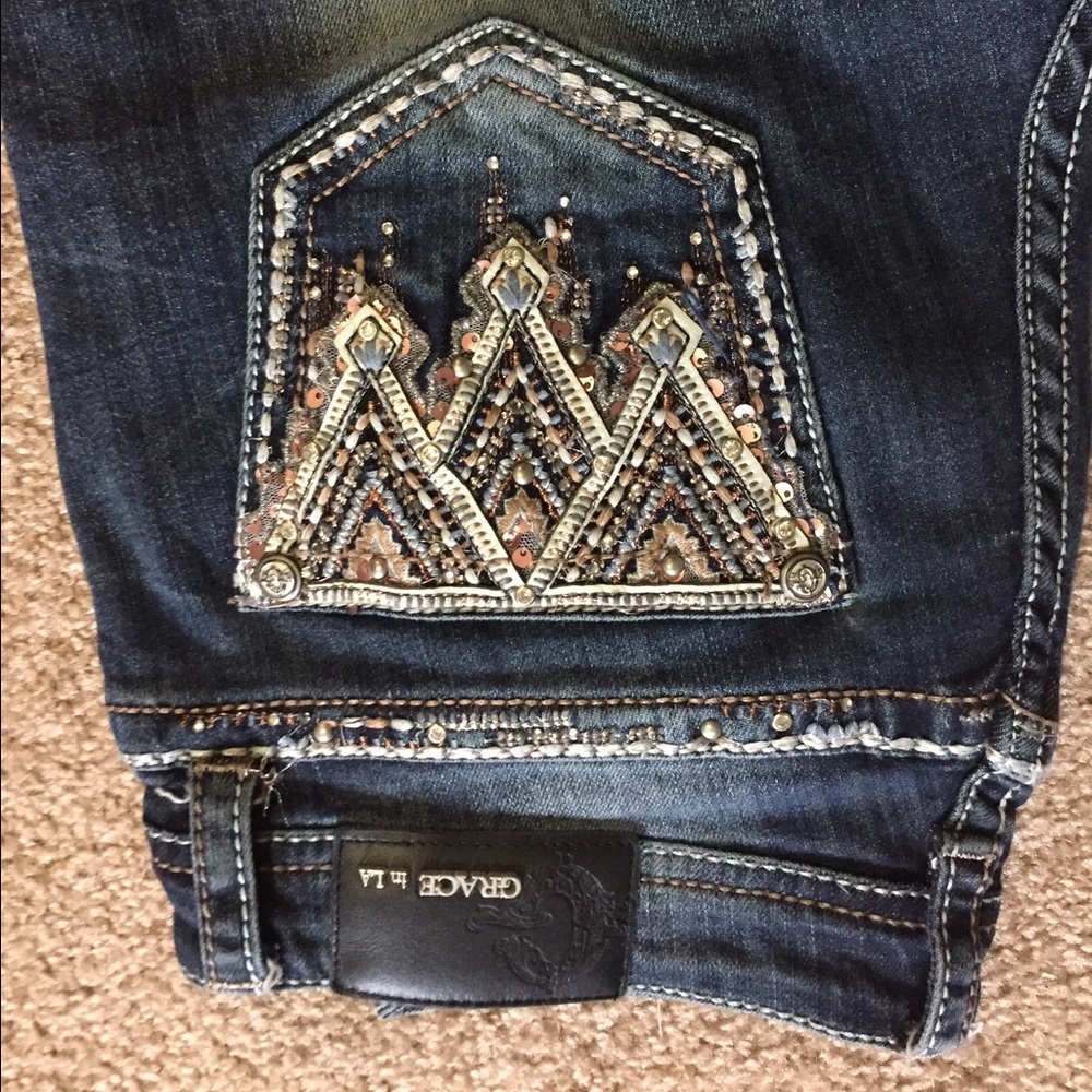 Grace in La jeans
