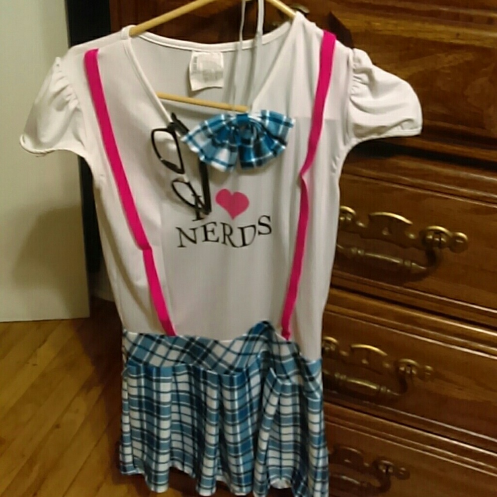 I heart needs costume