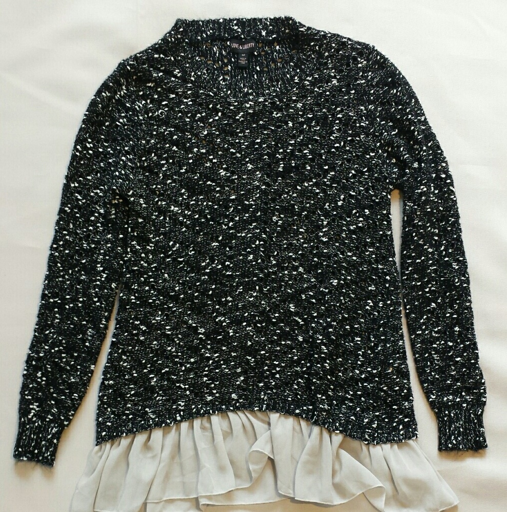 LOVE & LIBERTY Knitted sweater D37