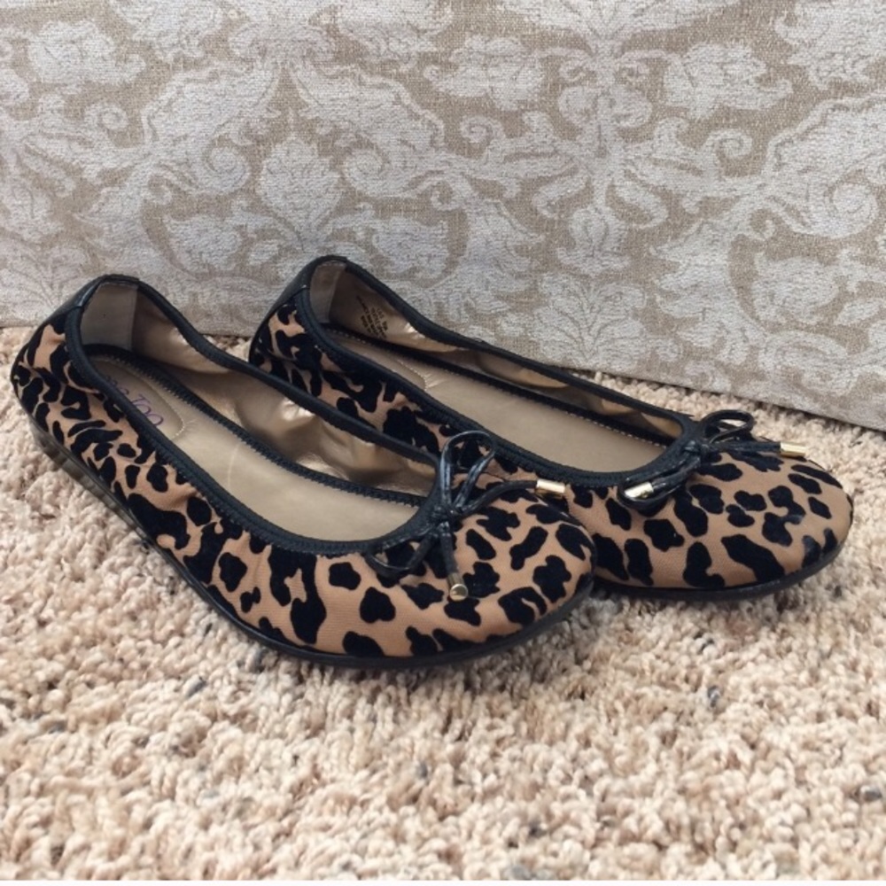 Cheetah print flats