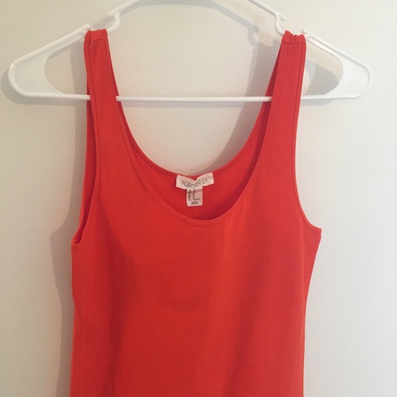 Dress - Picture 2 of 5