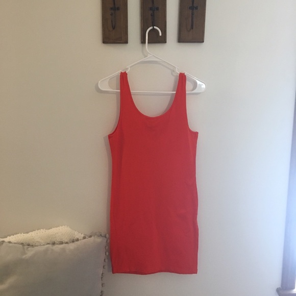 Dress - Picture 3 of 5