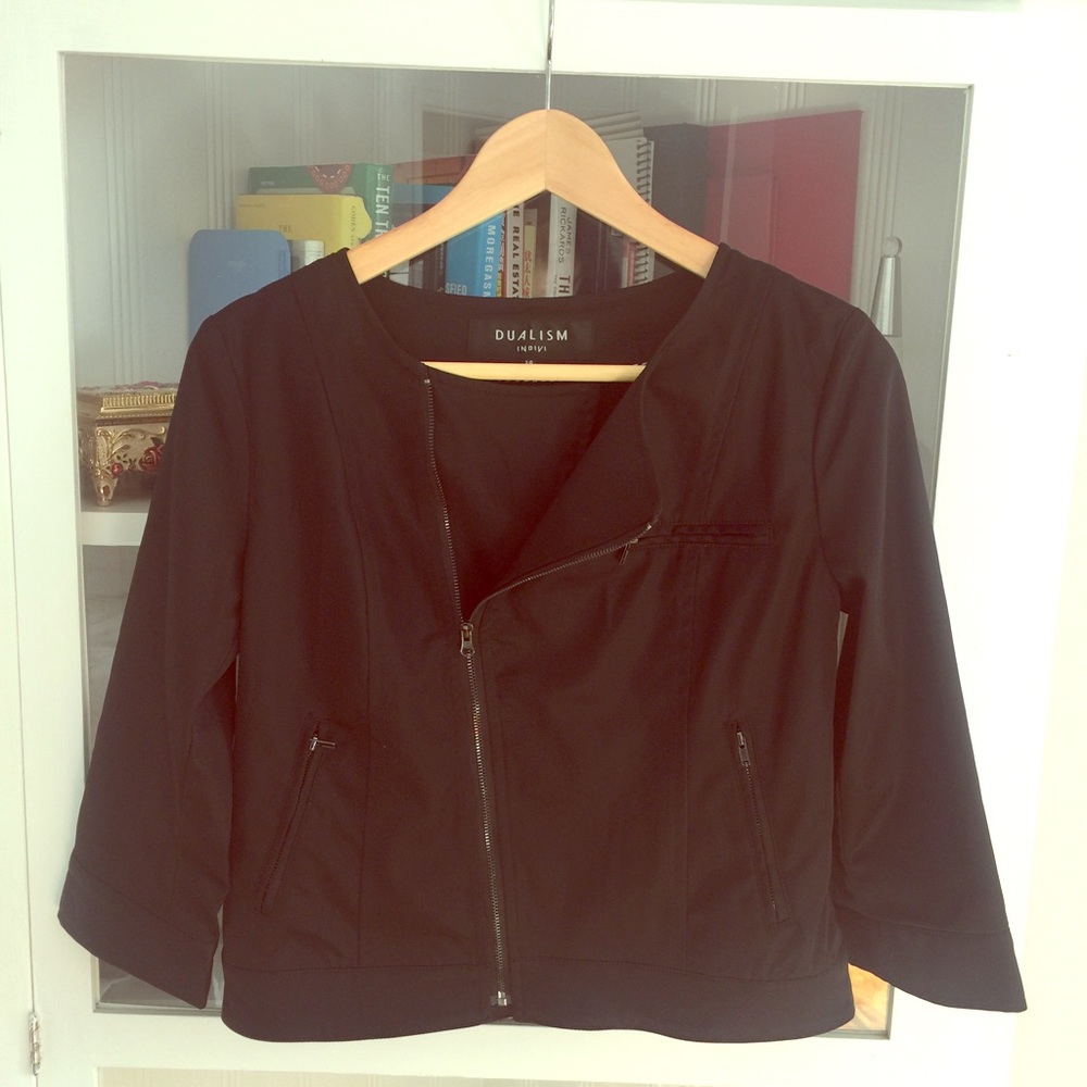 Black Jacket (informal blazer)