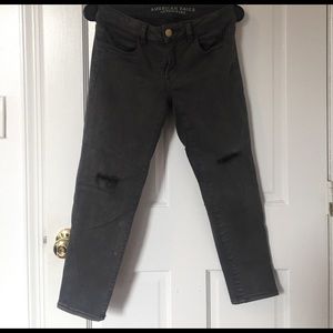 American Eagle crop jegging.