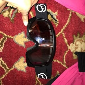 Ski goggles