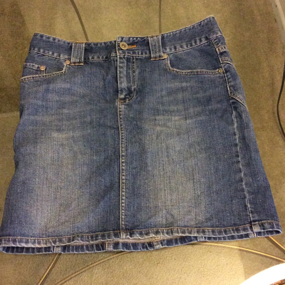 American eagle women's skirt size 8