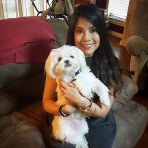 Meet your Posher, Nicole