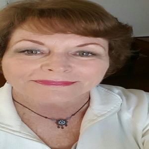 Meet your Posher, Diane