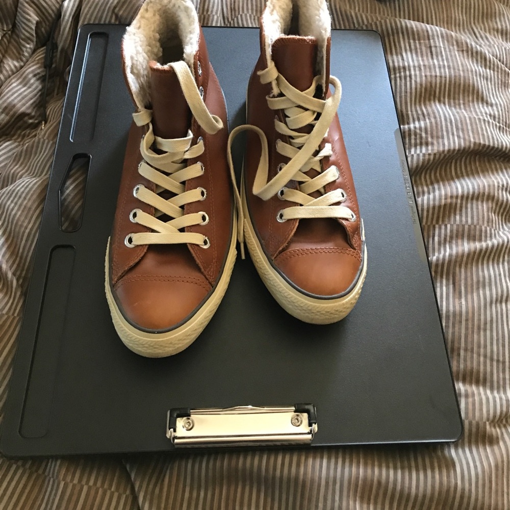 Converse All-Stars - Picture 2 of 3