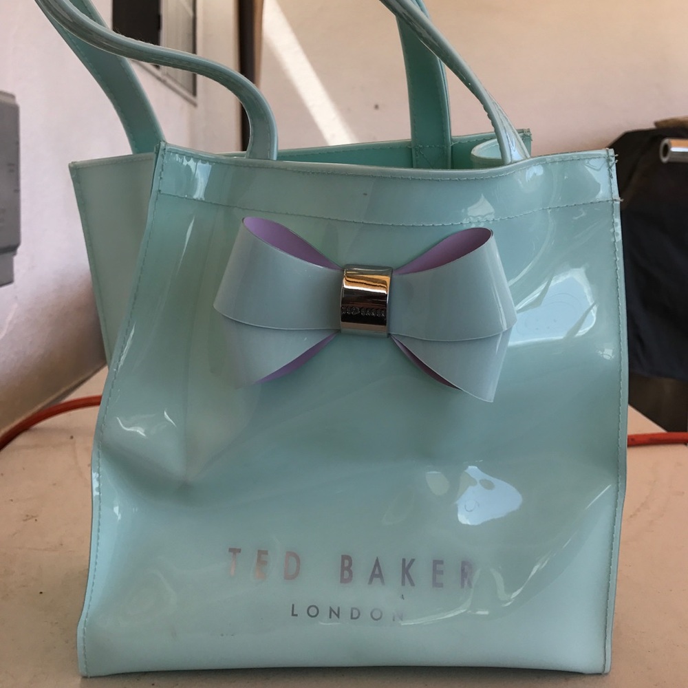 🌟NEW LISTING🌟 TED BAKER MINI SHOPPER BAG