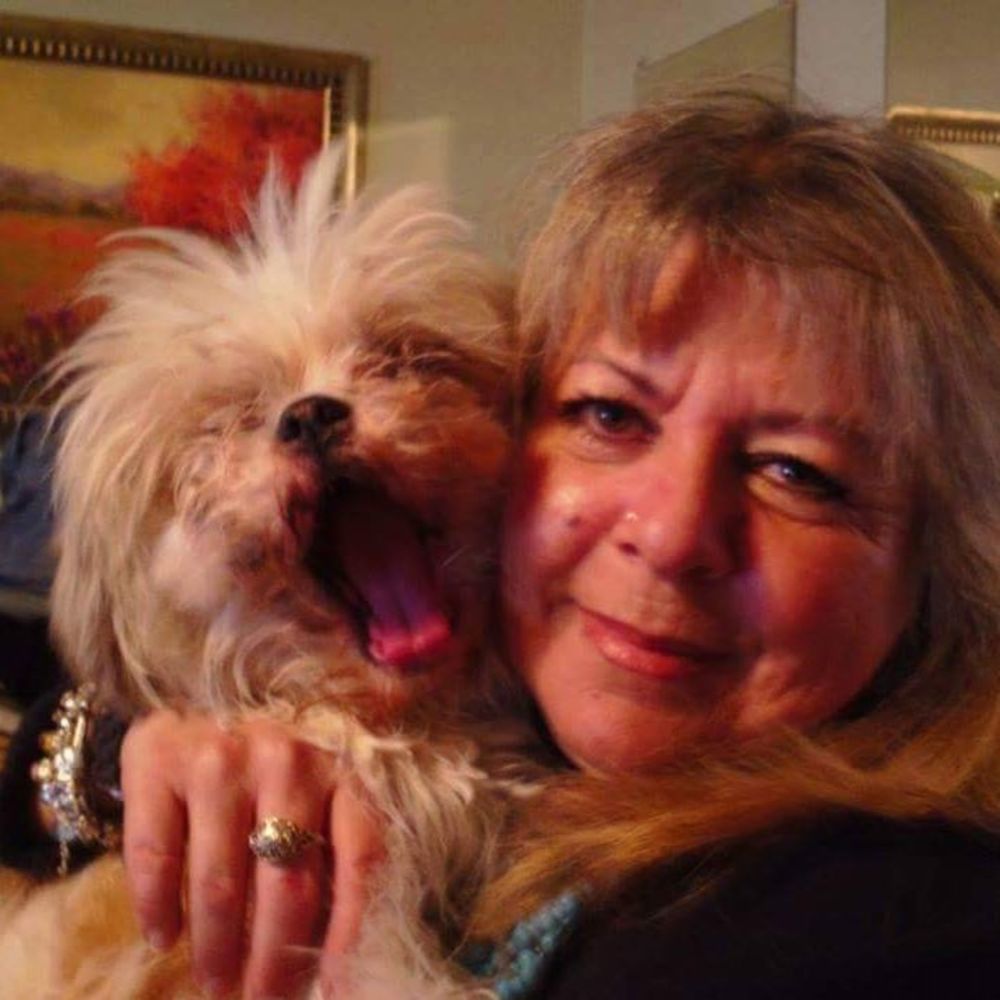 Meet your Posher, Cecilia