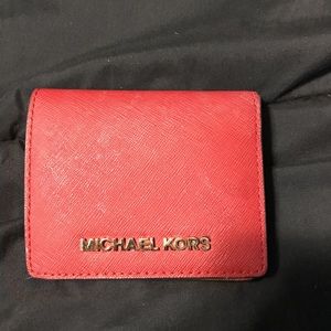 100 percent authentic